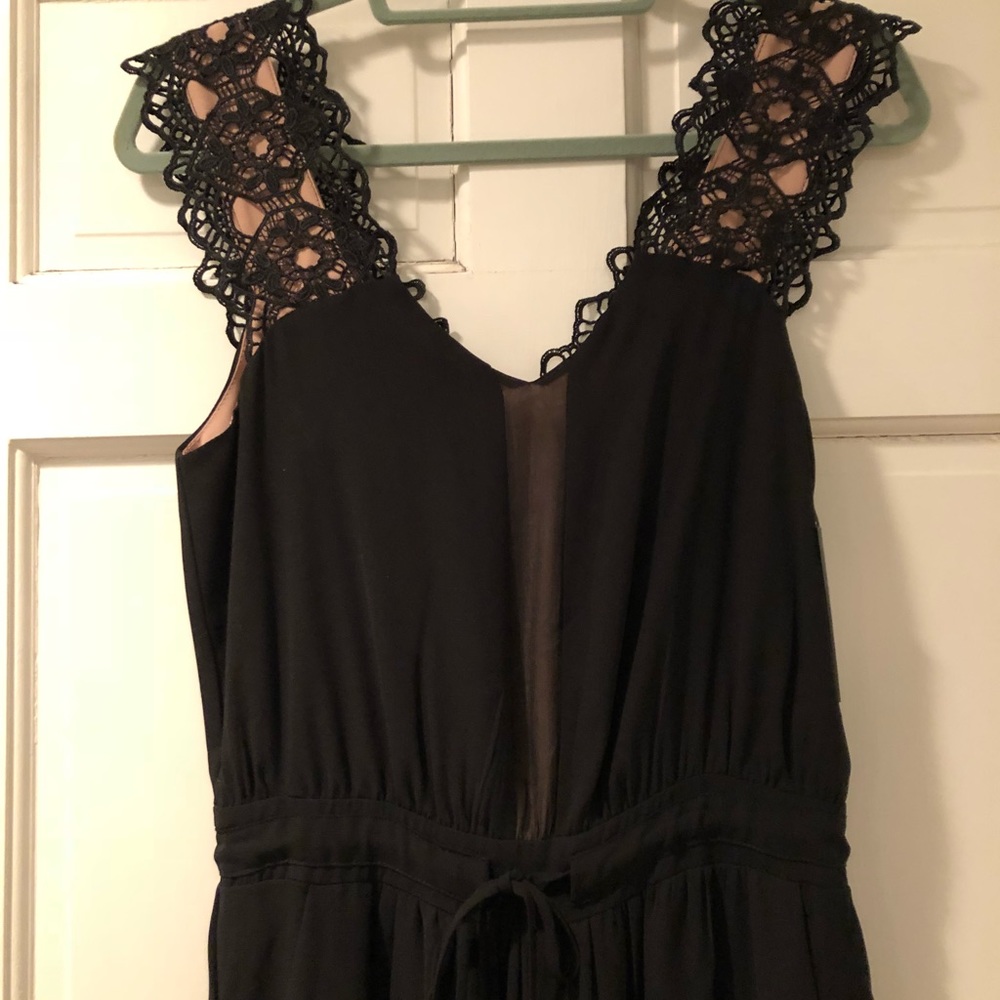 New with tags jumper, lace thick straps
